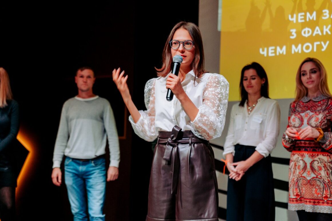 Пиарщик Елена Наумова
